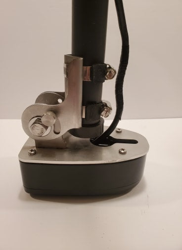RyTek Lowrance/LiveSight Pole/Ice Mount transducer bracket – RyTek