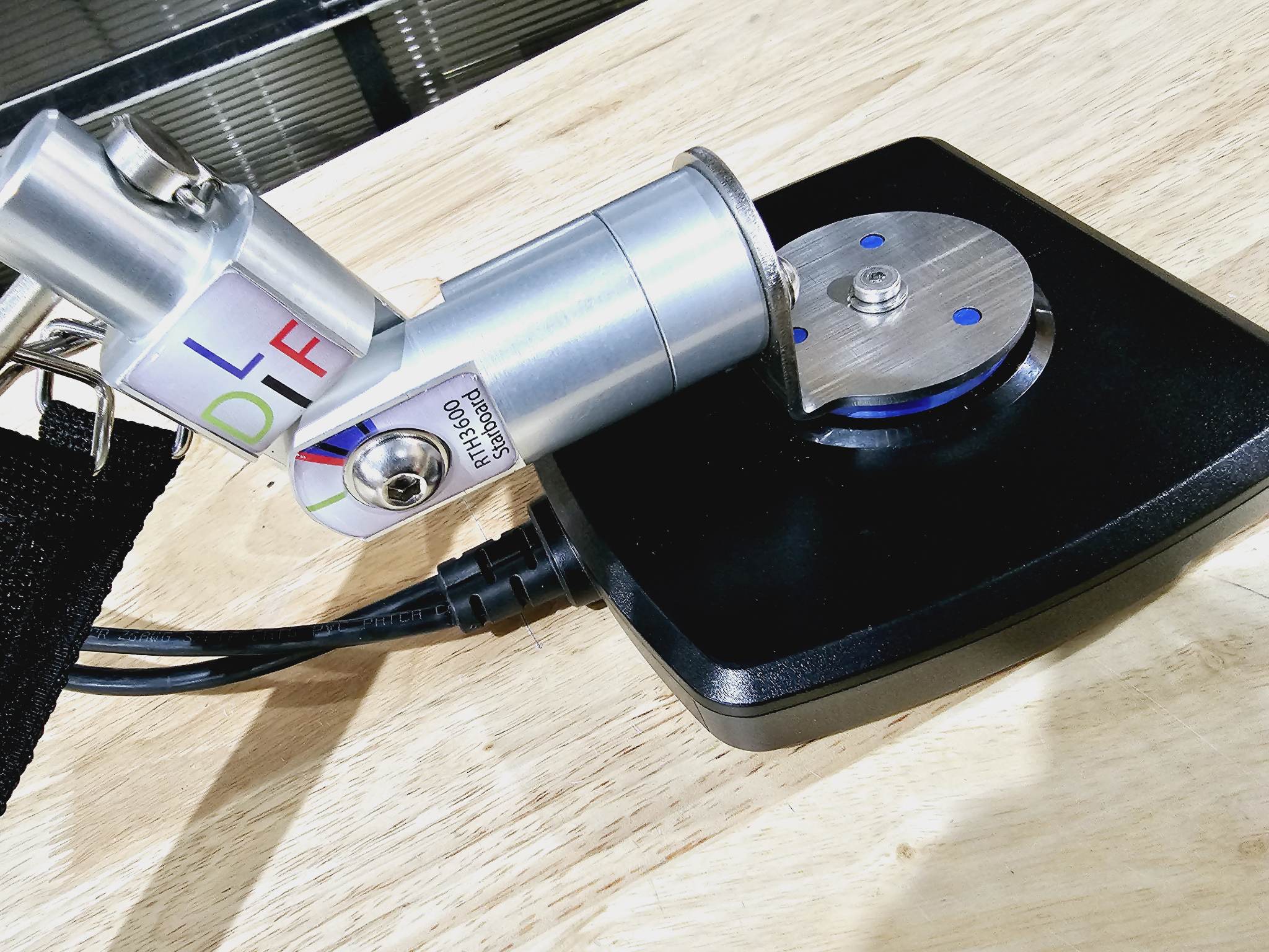 Humminbird Mega Live Transducer Pole With Quick Disconnect Transducer Mount