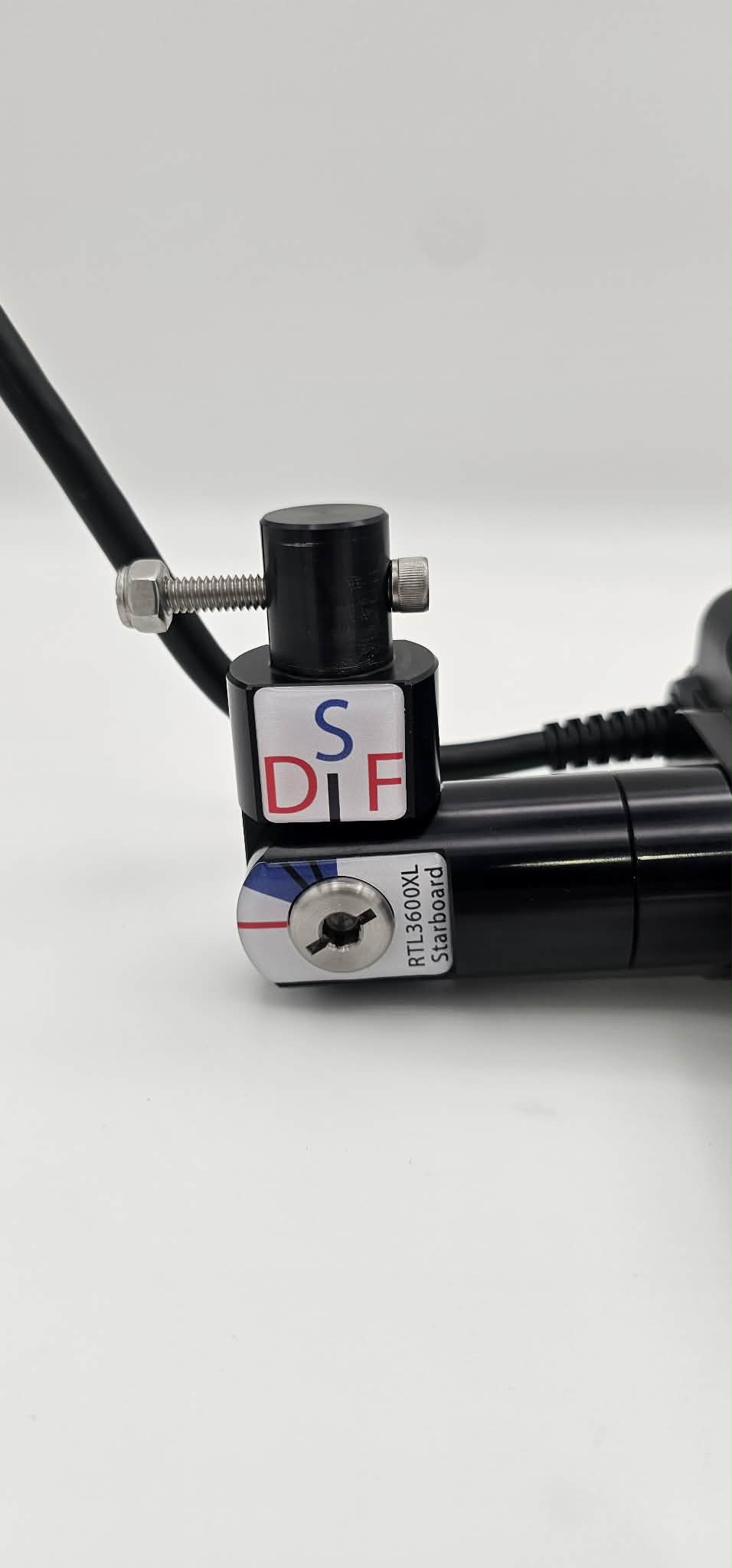 RTL3600XL  Lowrance ActiveTarget XL  Multi-View Transducer "Pole Mount"