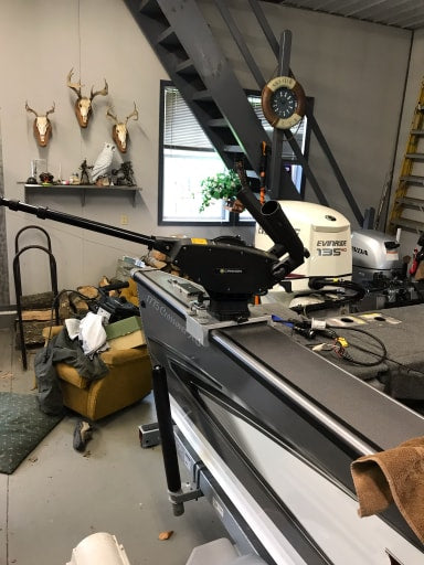RTM5001 Lund Crossover and Pro-V Down Rigger Mounts